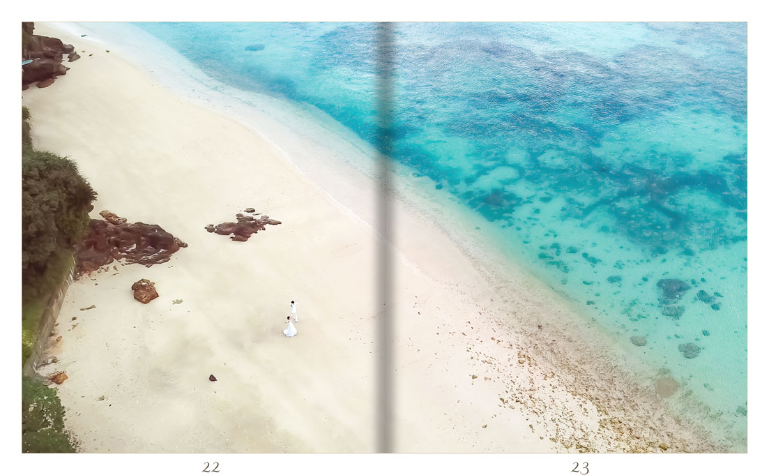 23～24ページ 沖縄ビーチ フォトウエディング